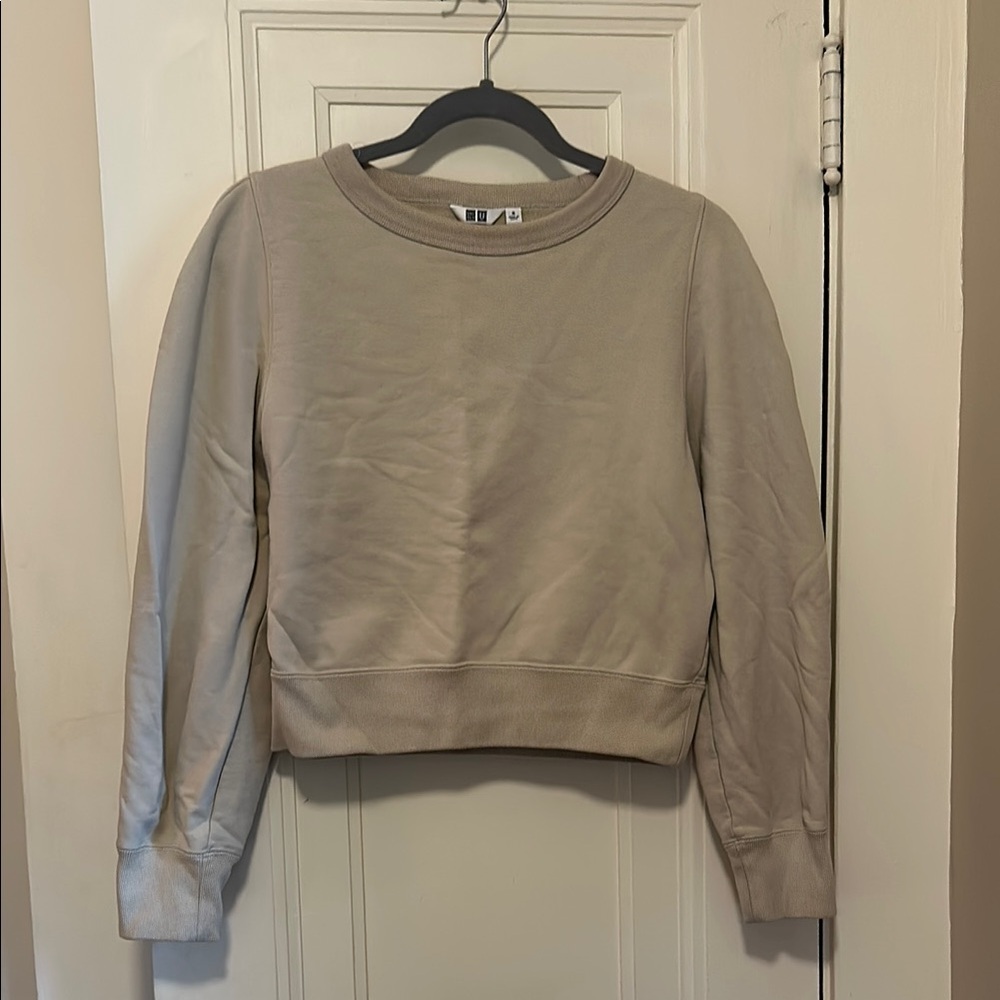 Uniqlo Women's Sweatshirt - Beige